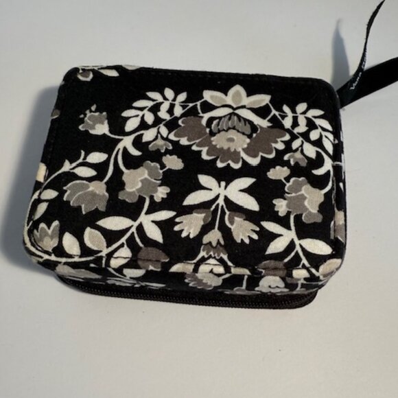 Vera Bradley Black Gray White Zipper Closure Jewelry Case 4.5 x 2.5 x 1.5 inches - Picture 8 of 9